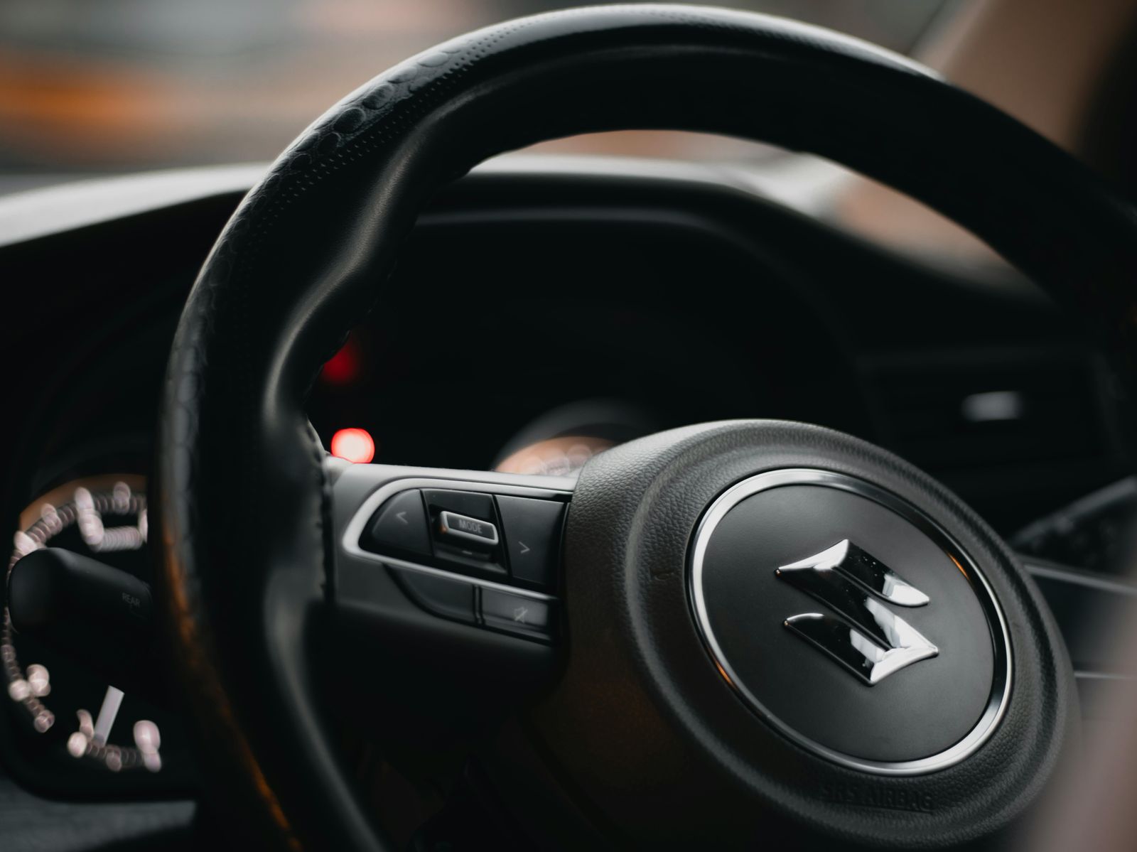 Suzuki Jimny — Jimny steering wheel